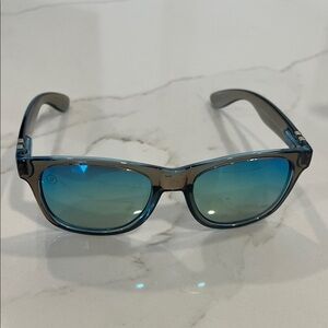 Blenders Class X2 Cross Wind Polarized Sunglasses